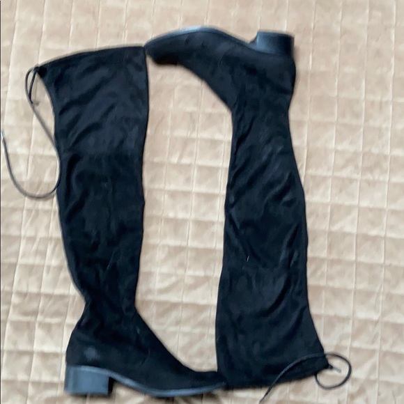 Used Charles by Charles David boots - Picture 2 of 3